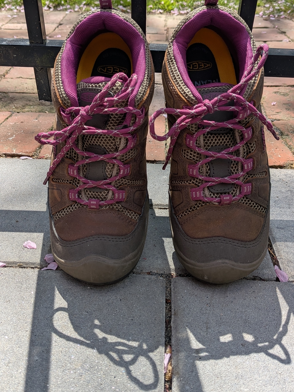 Keen Women's Brown and Pink Trail Hiking Shoes